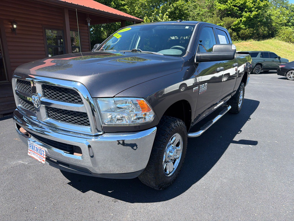 2017 RAM 2500 Image 2
