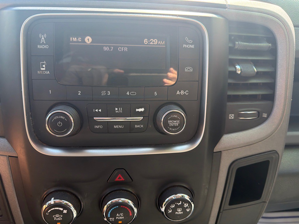 2017 RAM 2500 Image 24