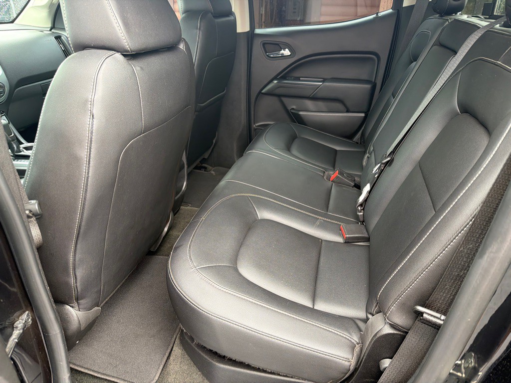 2015 Chevrolet Colorado Image 19