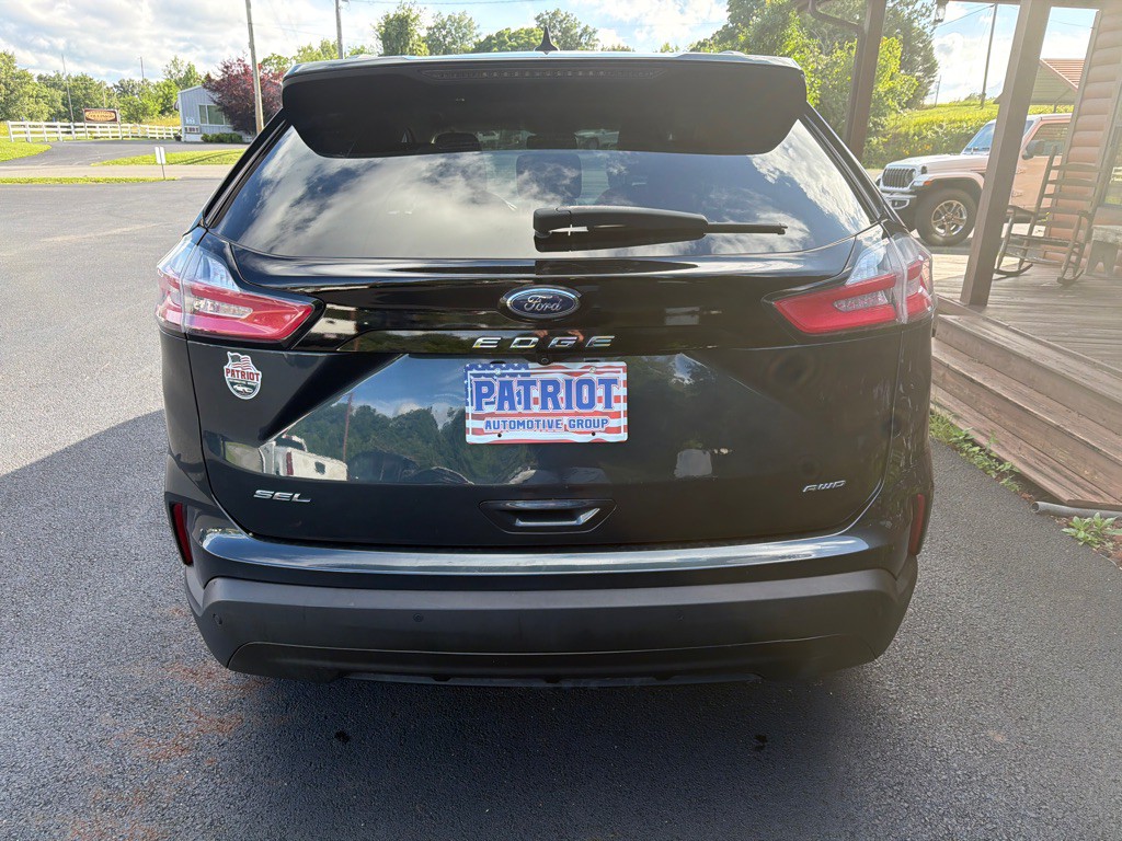 2022 Ford Edge Image 11