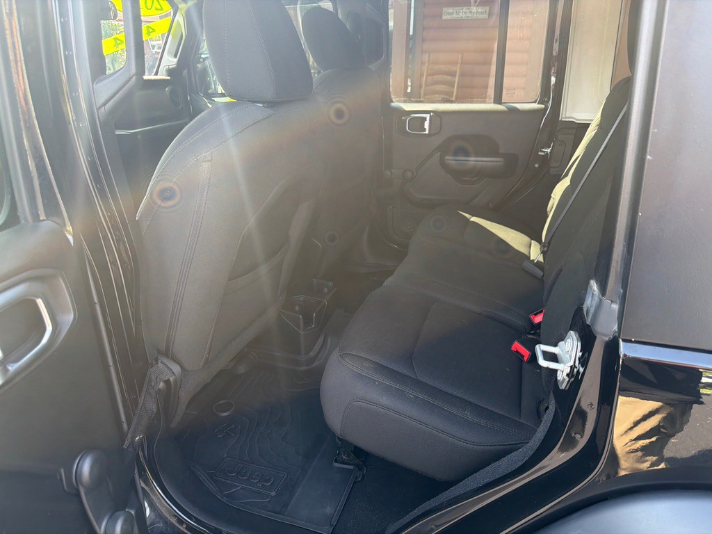 2018 Jeep Wrangler Unlimited Image 13