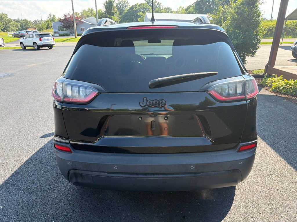 2019 Jeep Cherokee Image 8