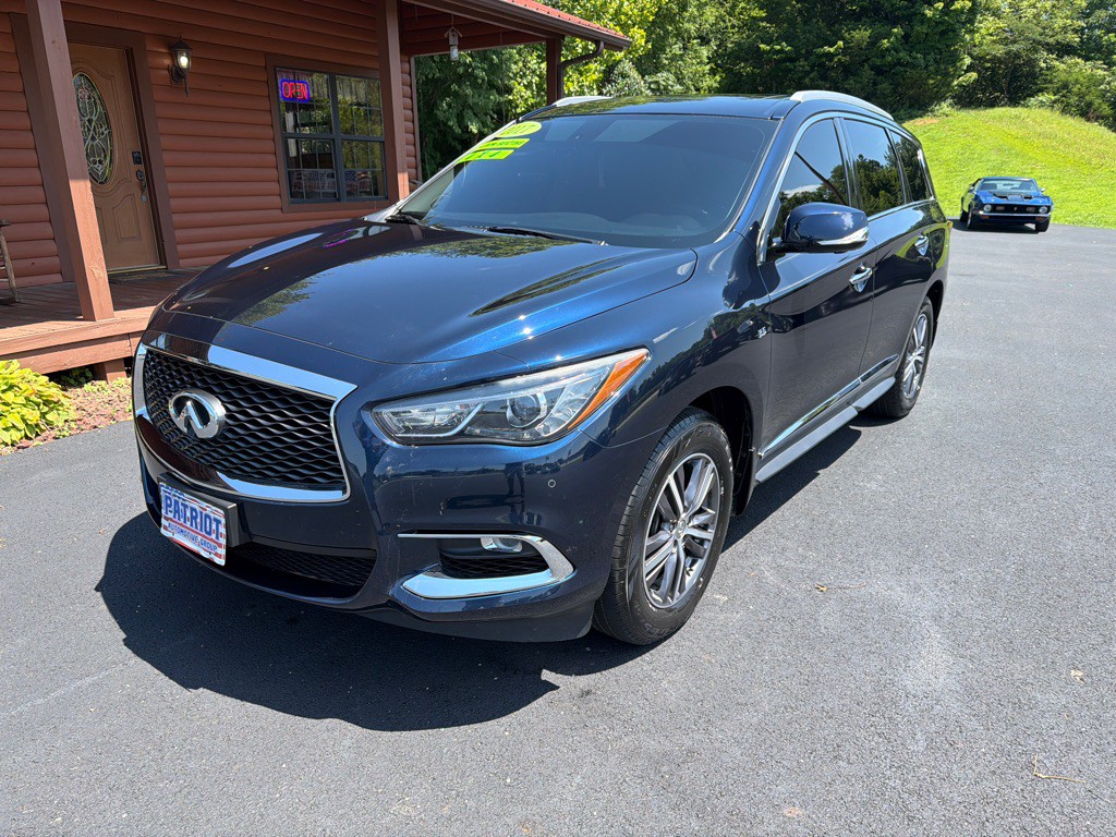 2017 INFINITI QX60 Image 2