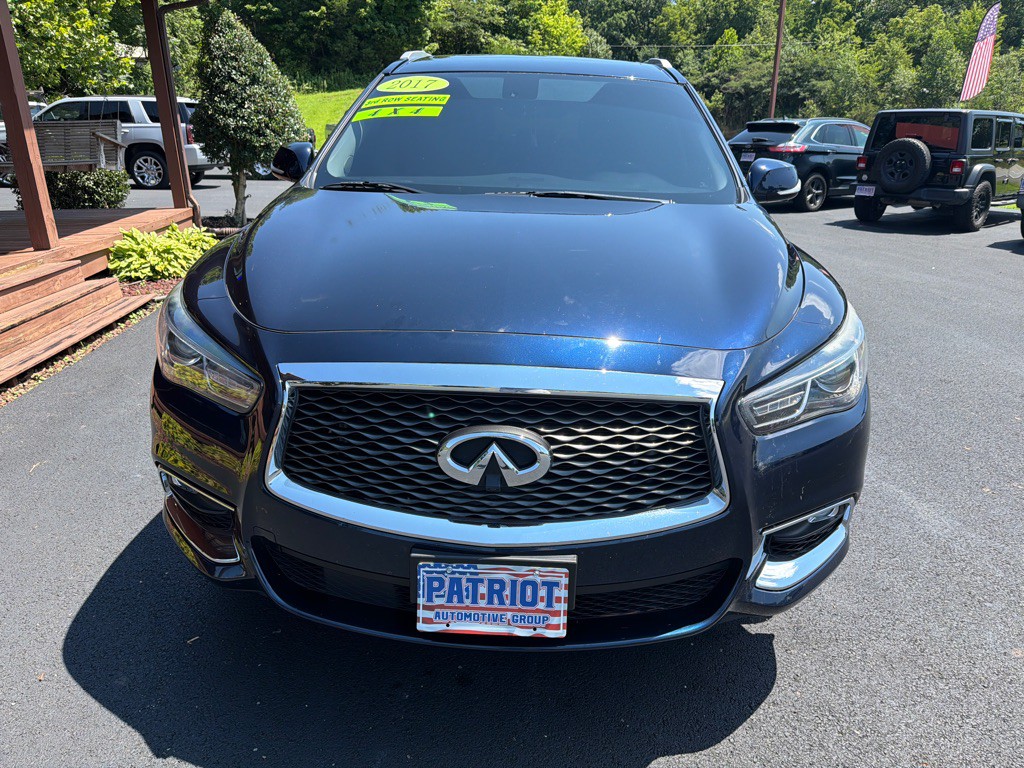 2017 INFINITI QX60 Image 3