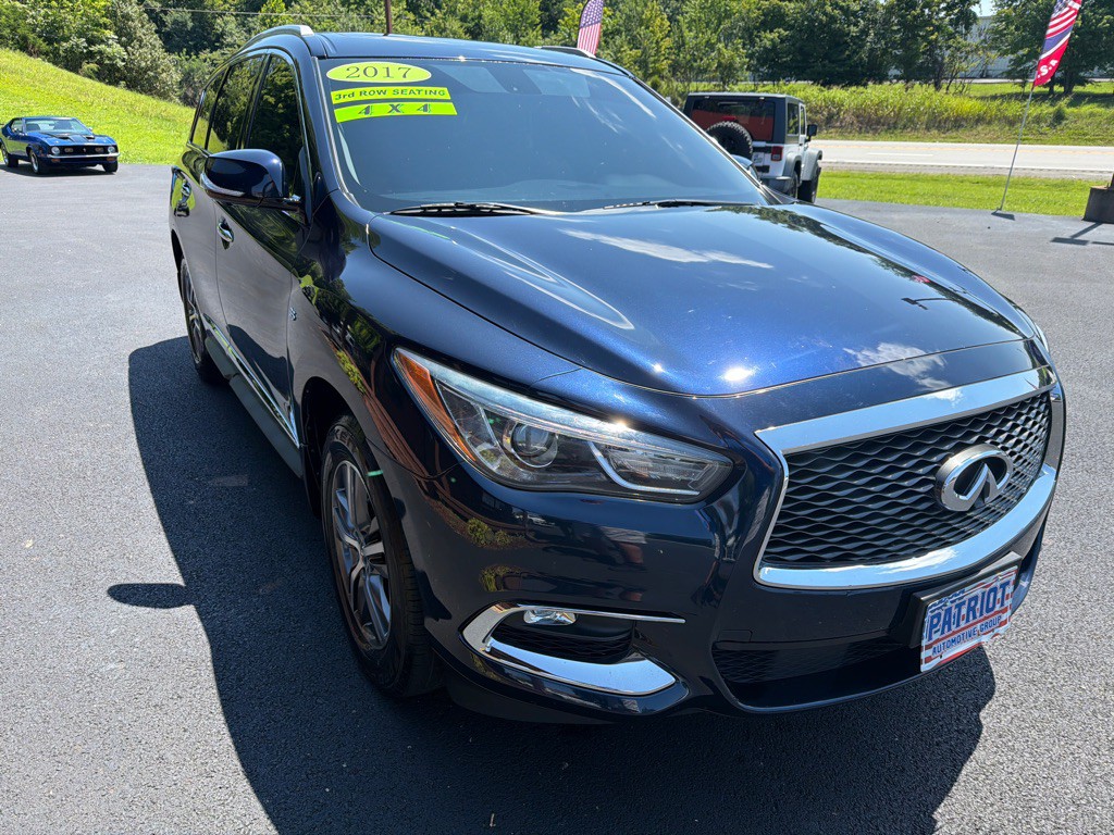 2017 INFINITI QX60 Image 4
