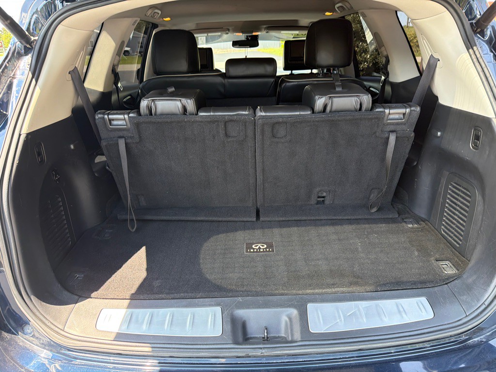 2017 INFINITI QX60 Image 12