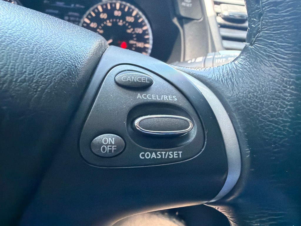 2017 INFINITI QX60 Image 27