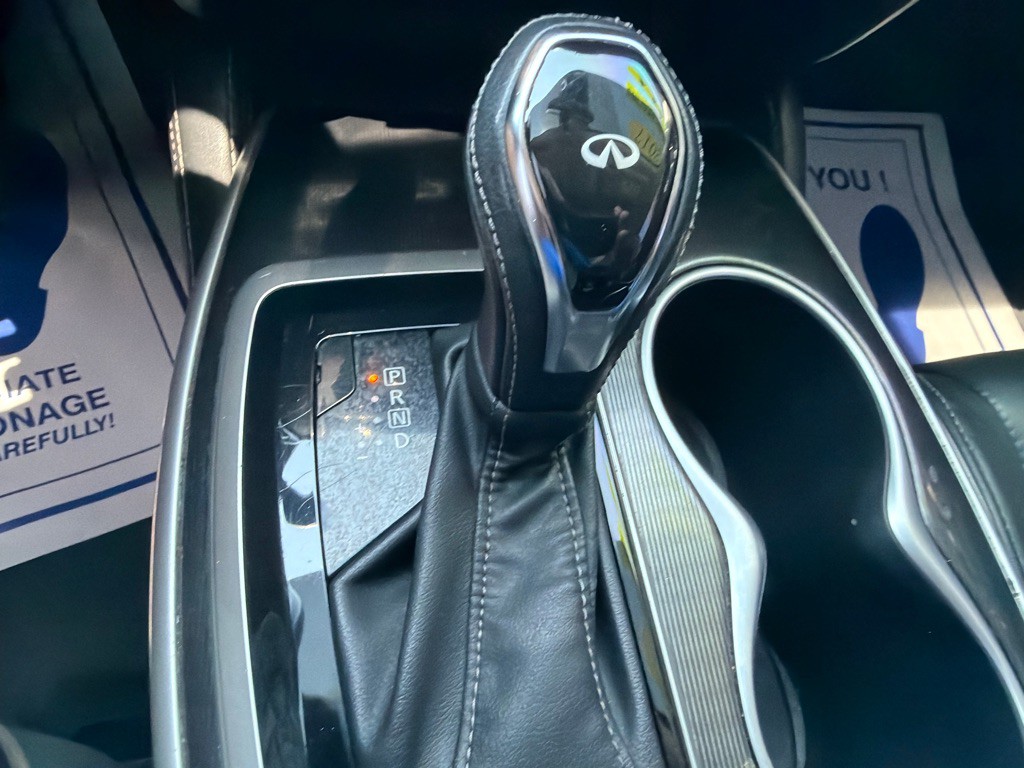 2017 INFINITI QX60 Image 31