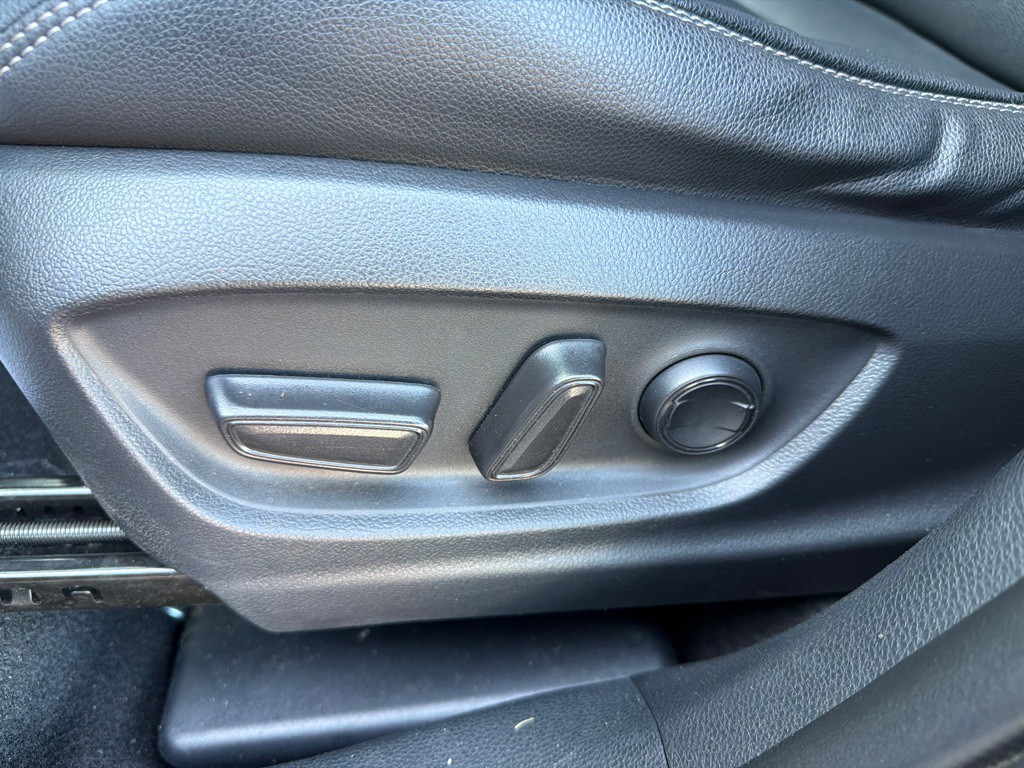 2023 Toyota Corolla Image 18