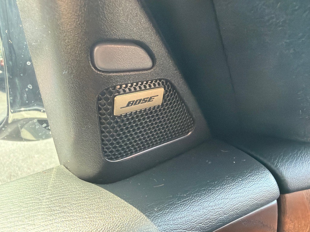 2017 INFINITI QX80 Image 24