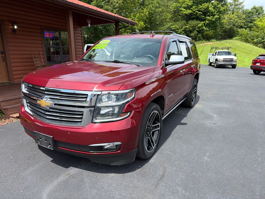 2017 Chevrolet Tahoe Image 2