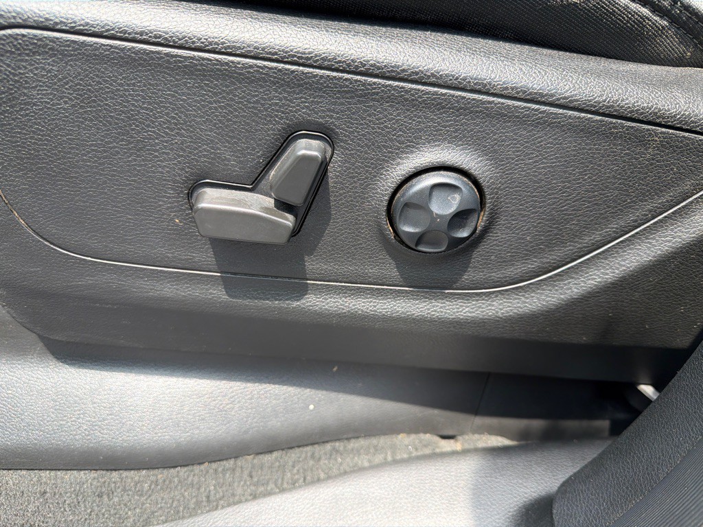 2021 RAM 1500 Image 18