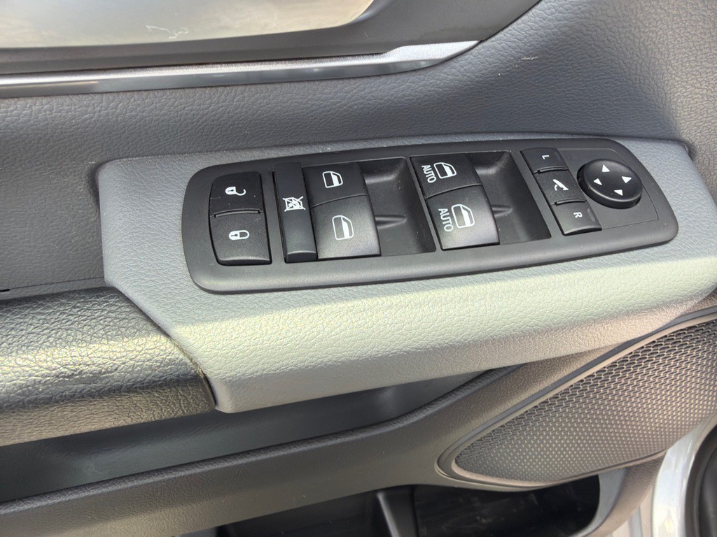 2021 RAM 1500 Image 19