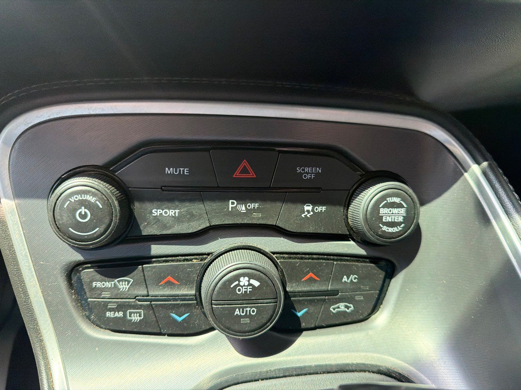 2020 Dodge Challenger Image 22