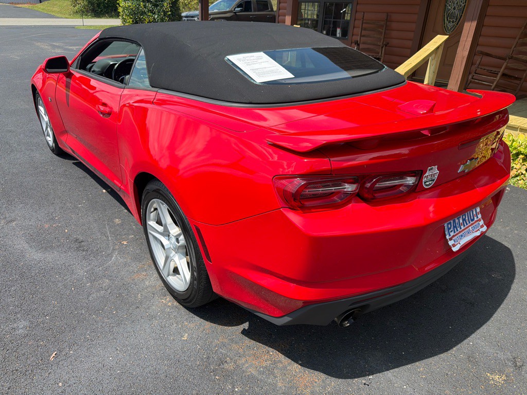 2019 Chevrolet Camaro Image 8