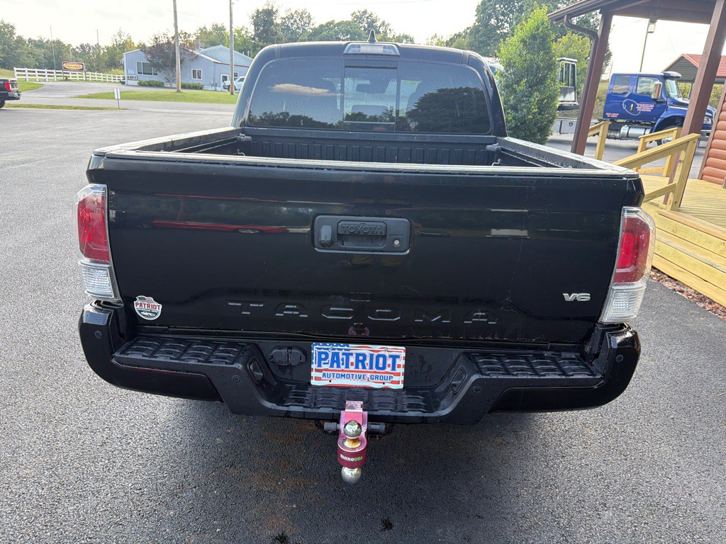 2022 Toyota Tacoma Image 11