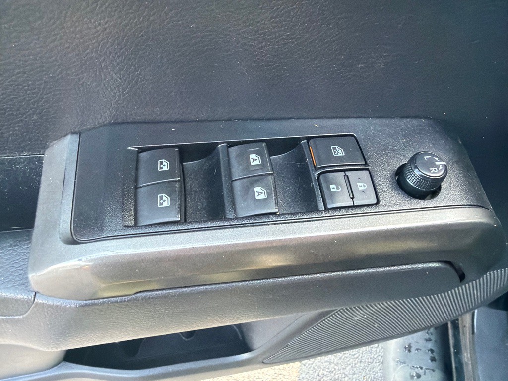 2022 Toyota Tacoma Image 19
