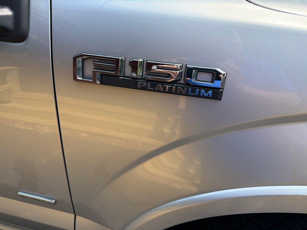 2017 Ford F-150 Image 6