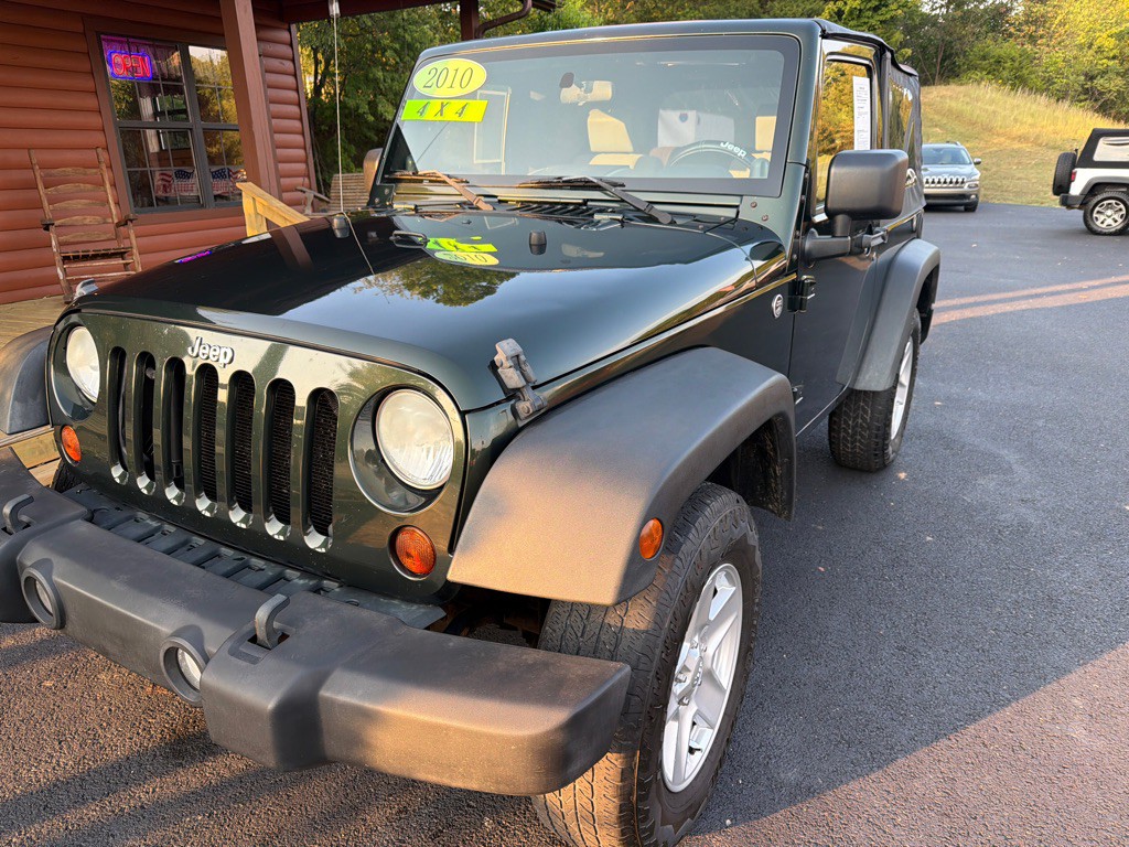 2010 Jeep Wrangler Image 2