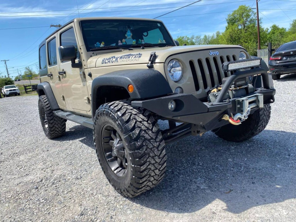 2017 Jeep Wrangler Unlimited Image 4