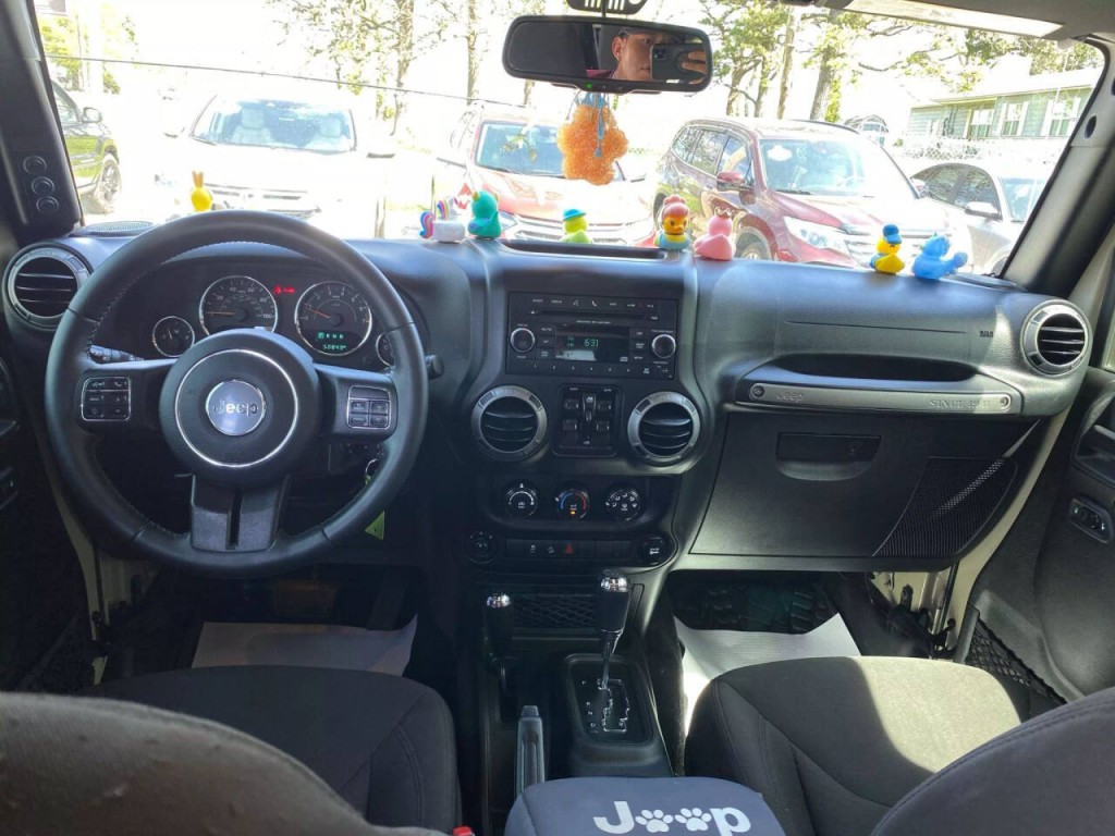 2017 Jeep Wrangler Unlimited Image 10