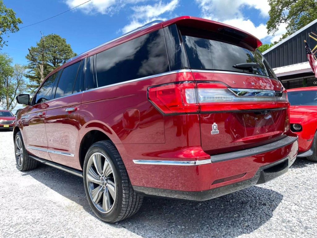 2019 Lincoln Navigator Image 5