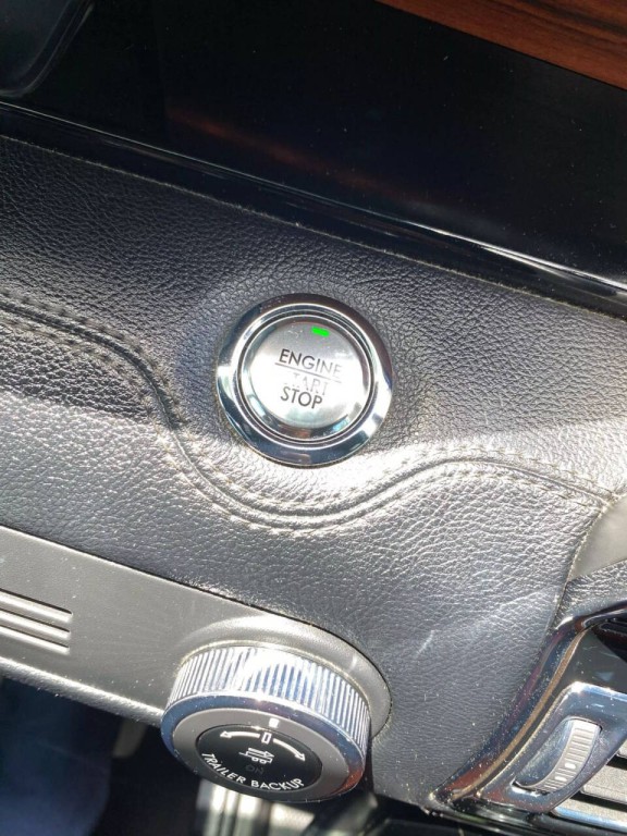 2019 Lincoln Navigator Image 20