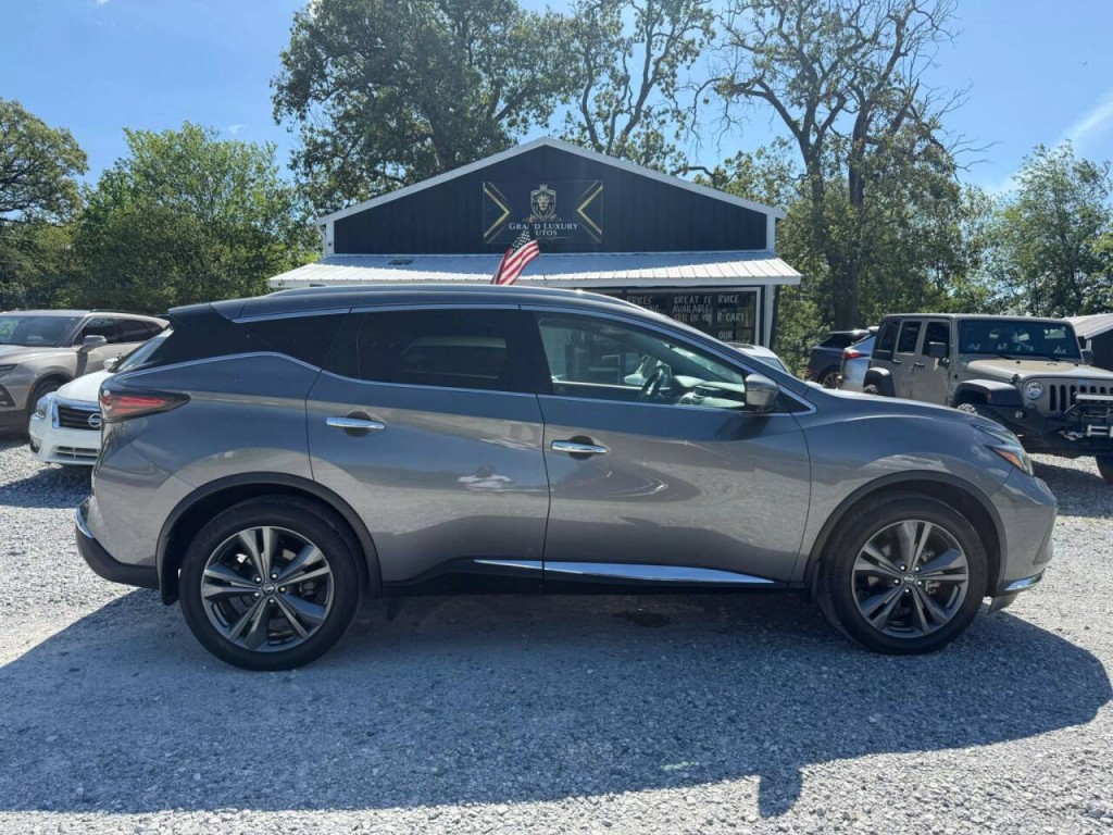 2023 Nissan Murano Image 1