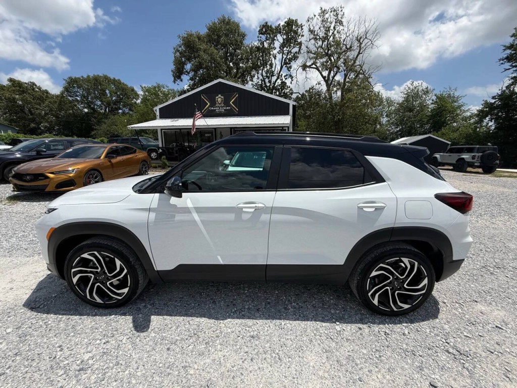 2024 Chevrolet Trailblazer Image 2