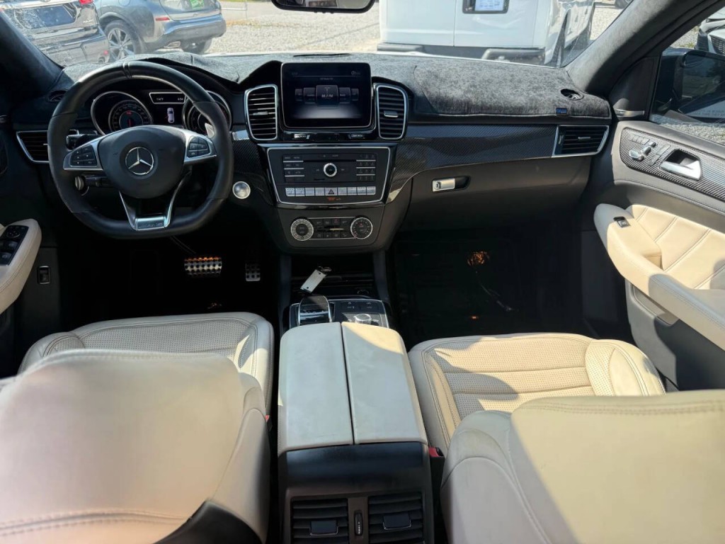 2019 Mercedes-Benz GLE-Class Image 16
