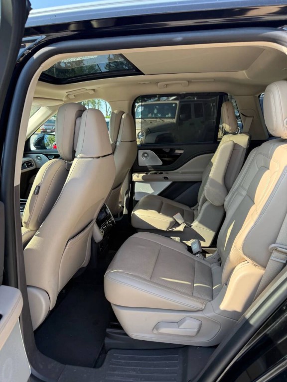2020 Lincoln Aviator Image 14