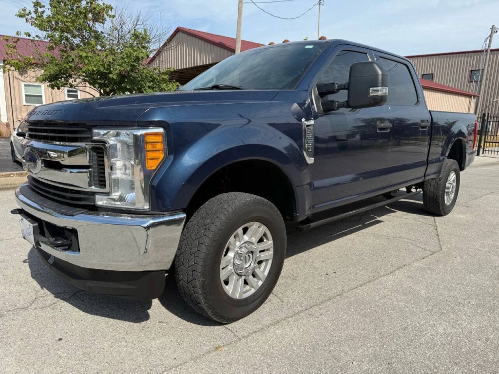 2017 Ford F-250 Image 5