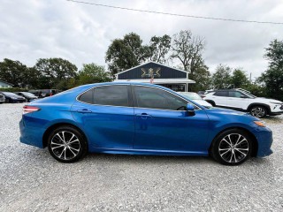 Image for 2020 Toyota Camry SE ID: 6880821