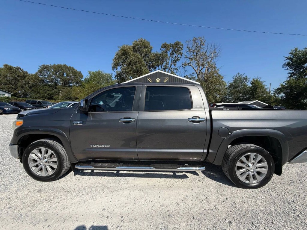 2014 Toyota Tundra Image 2