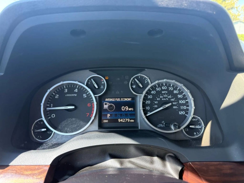 2014 Toyota Tundra Image 13