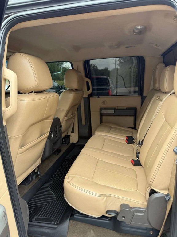 2013 Ford F-250 Image 12