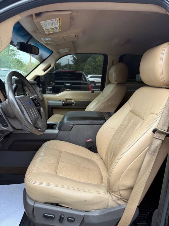 2013 Ford F-250 Image 13