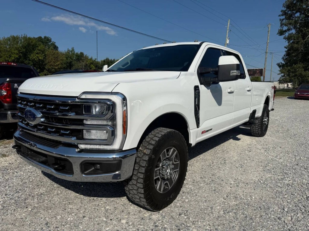 2023 Ford F-350 Image 4