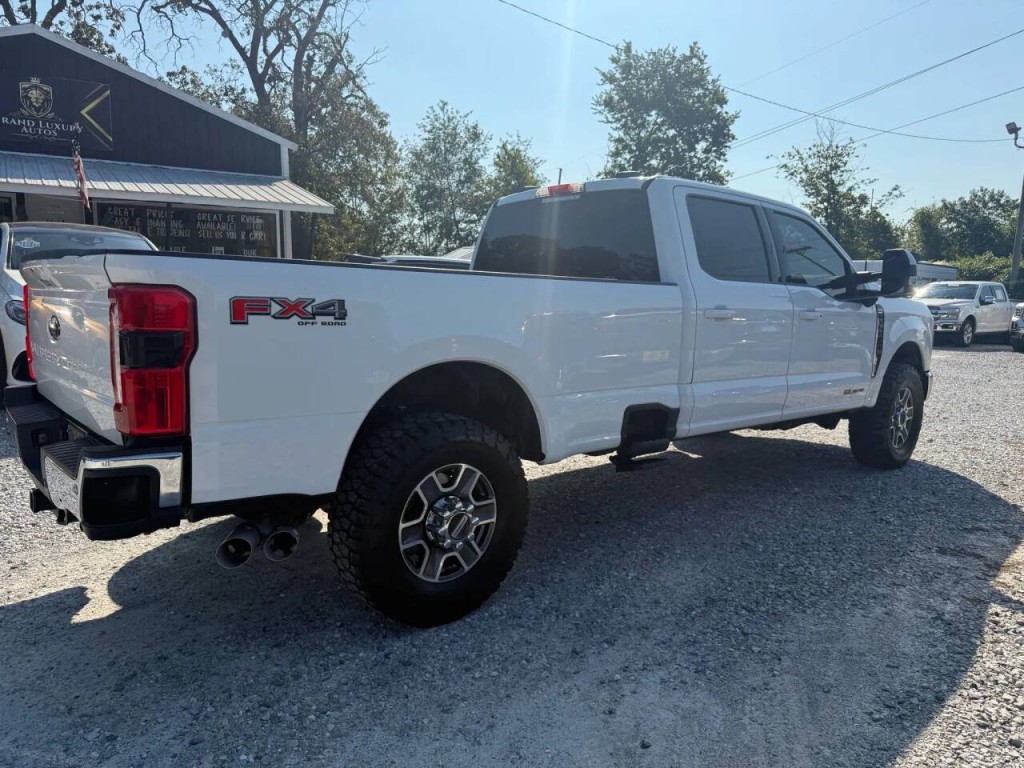 2023 Ford F-350 Image 14