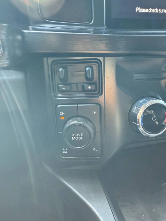 2023 Ford F-350 Image 17
