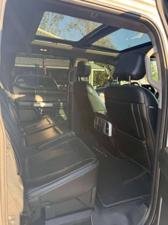 2021 Ford F-350 Image 12