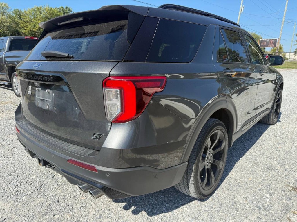 2020 Ford Explorer Image 3