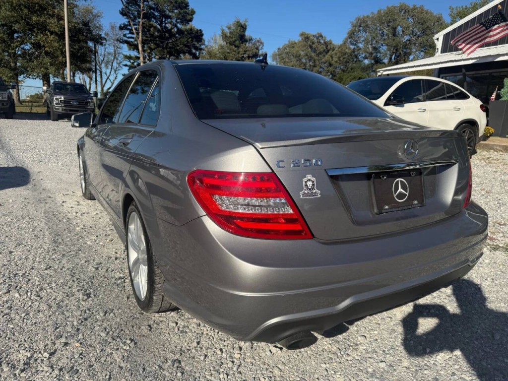 2014 Mercedes-Benz C-Class Image 7