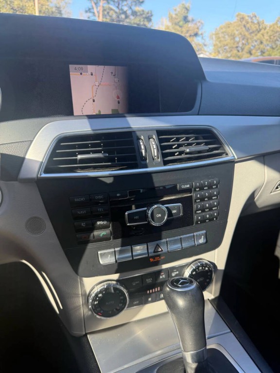 2014 Mercedes-Benz C-Class Image 10