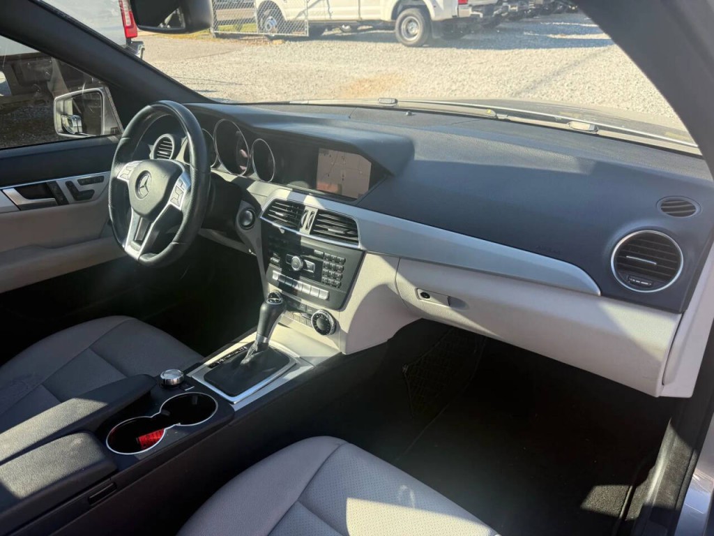 2014 Mercedes-Benz C-Class Image 12