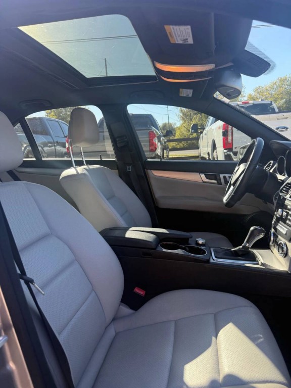 2014 Mercedes-Benz C-Class Image 13