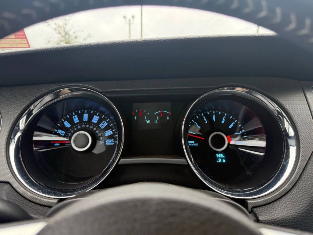 2014 Ford Mustang Image 14