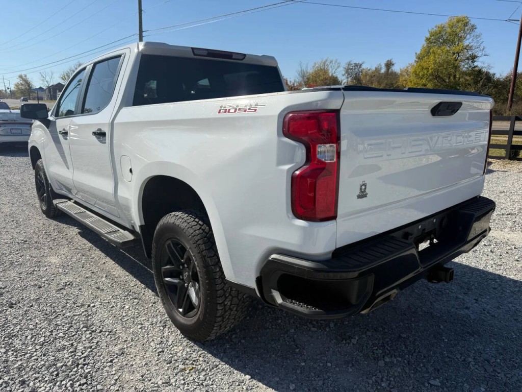 2023 Chevrolet Silverado 1500 Image 3