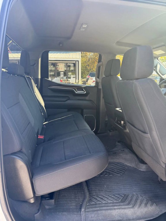 2023 Chevrolet Silverado 1500 Image 10