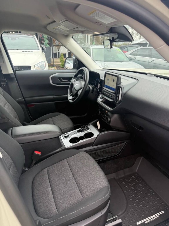 2024 Ford Bronco Image 11